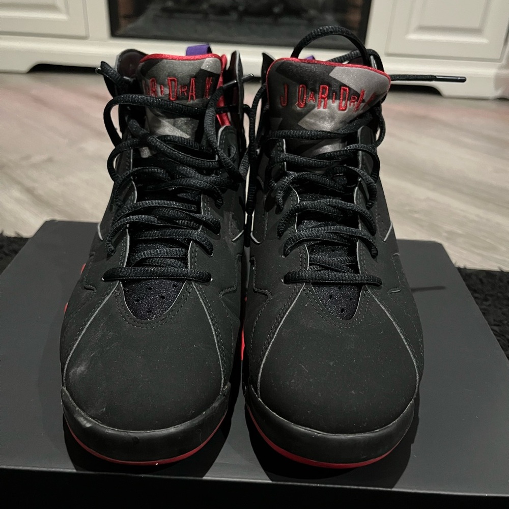Nike Air Jordan 7 Retro "Raptor" sneakers in a black nubuck